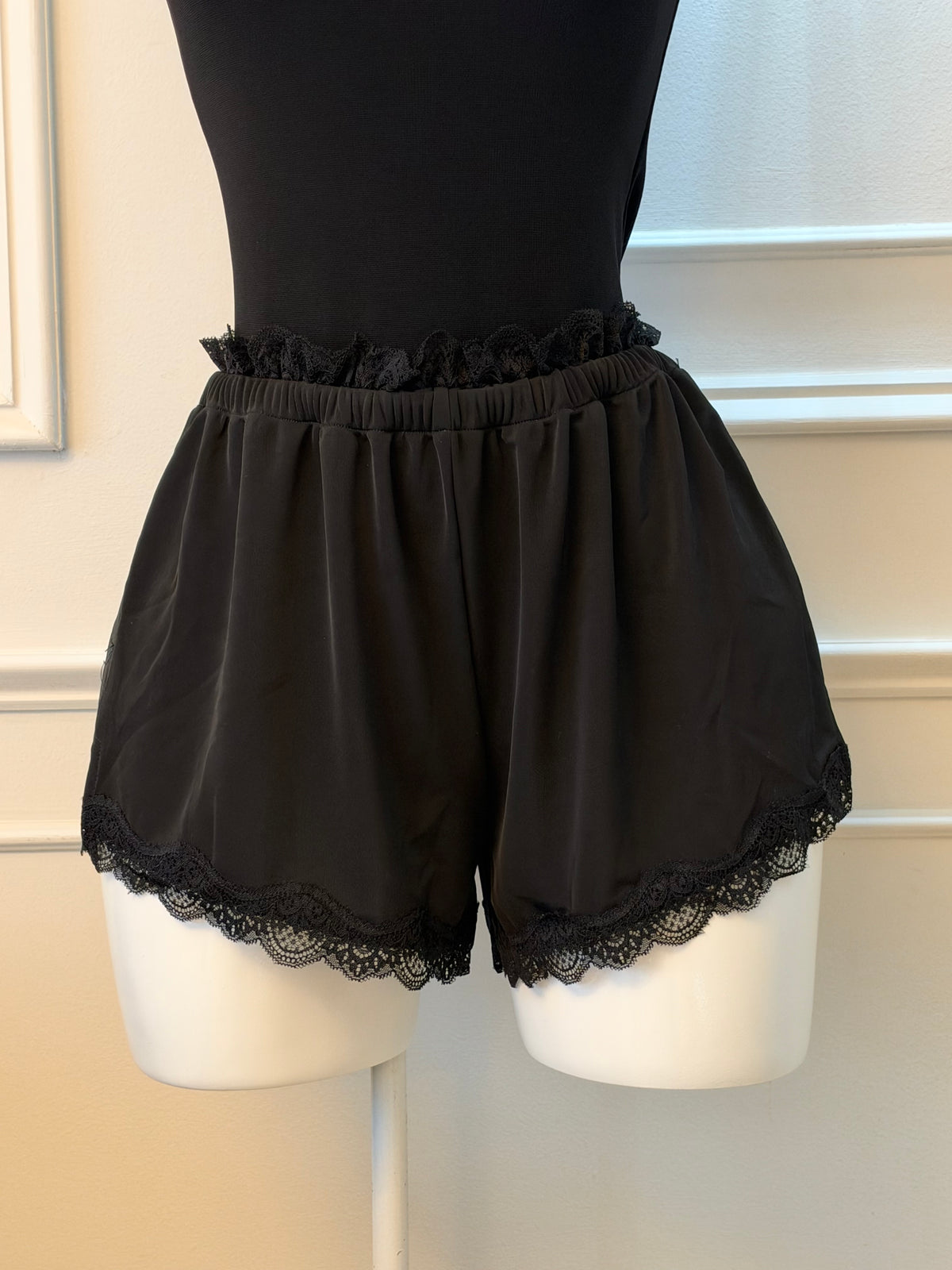Black Short
